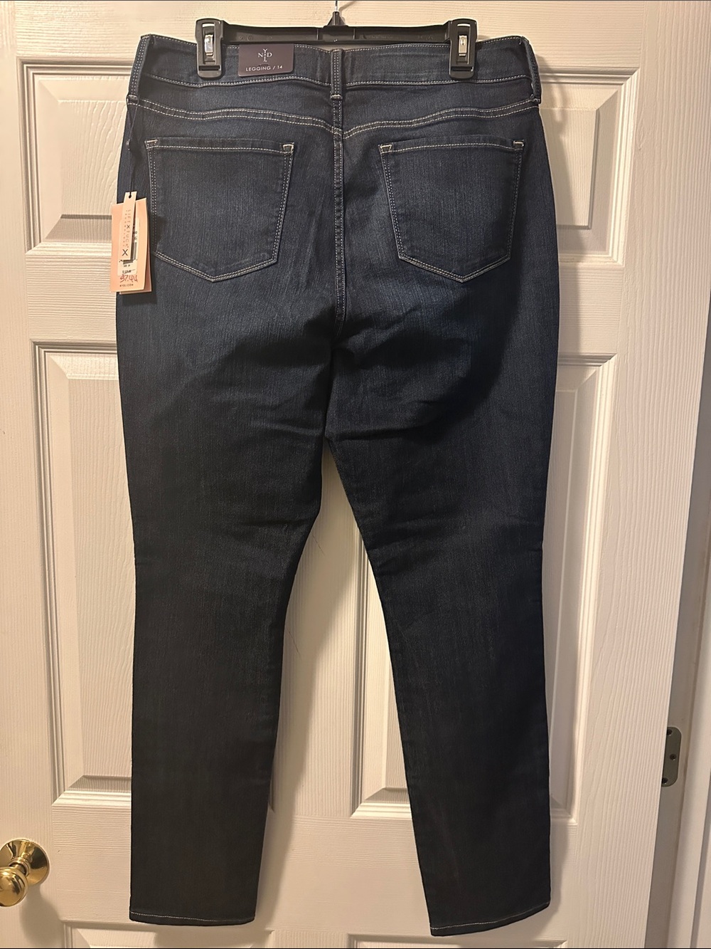 NWT Women’s NYDJ Alina Legging Dark Denim Jeans - Size 14